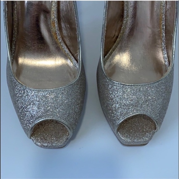 Steve Madden Gold Peep Toe Platform Heels - Picture 2 of 9